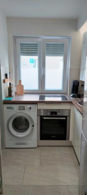 Sofort Verfügbar: Möblierte 2-Zimmer Wohnung in Johannesstr.