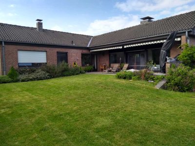 Idyllisch wohnen im Einfamilienhaus mit grossem Garten in Kleve-Materborn