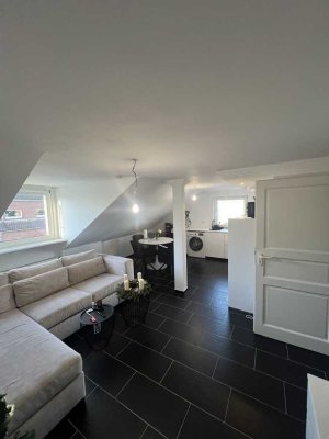 Helle, moderne 2 Zimmer in Herzogenrath-Kohlscheid