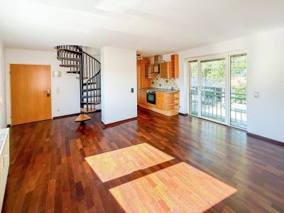 Charmante 2-Zimmer-Maisonette-Wohnung mit Loggia und Parkplatz im Zentrum v. Seekirchen am Wallersee