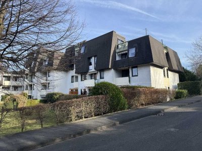 JA, zur schönen 3-Zimmer-Eigentumswohnung mit Sonnenloggia und Einbauküche in der Solinger Südstadt!