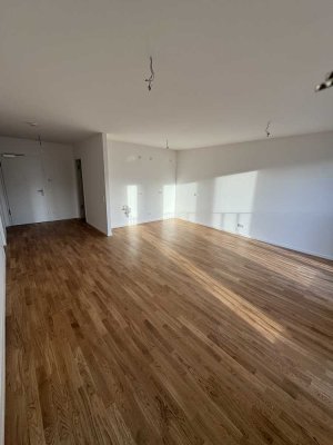 Wunderschöne 2. Zim. Wohnung