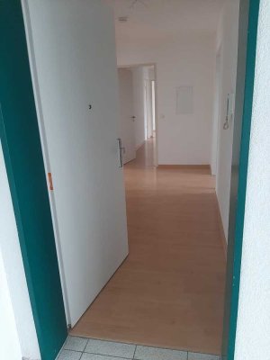 Vierraumwohnung im Hirschfelder Weg 5
