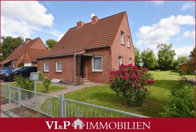 Renovierungsbedürftiges Einfamilienhaus in Sackgassenlage