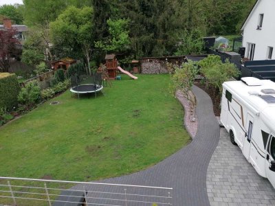 Exklusive 2-Raum-Wohnung mit EBK und Balkon in Hannover-Misburgs