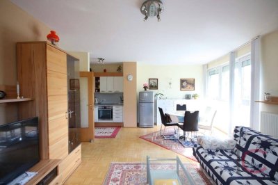Sehr gepflegte 2-Zimmer-Wohnung mit Garagenstellplatz