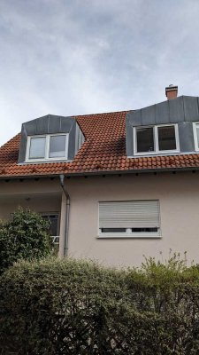 Provisionsfrei 2,5-Zimmer-Maisonette-Wohnung mit Balkon in Grünstadt