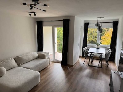 Nachmieter gesucht für schöne 2-Zi-Wohnung in Wehrda, inkl. PKW-Stellplatz, WG-geeignet