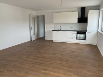 2- Zi- Wohnung 65,5 qm mit Balkon, EBK, Erstbezug, Freising in Zentrumsnähe