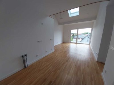 Wunderschöne Maisonette-Wohnung mit Einbauküche und Stellplätzen im grünen Bestensee