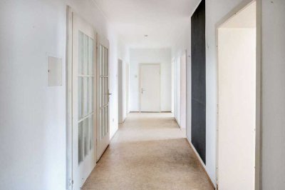 ***Helle 4 Zimmer-Wohnung mit Terrasse in Trier-Süd***