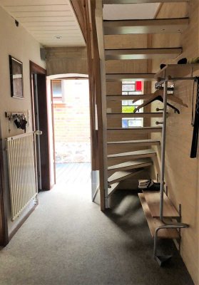 Zweifamilienhaus - 7 Zimmer- für Käufer provisionsfrei
