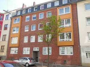 Gut geschnittene, helle 3-Raum-Wohnung mit Balkon in Geestemünde