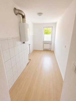 2-Zimmer Wohnung in Bahnhofsnähe mit Balkon