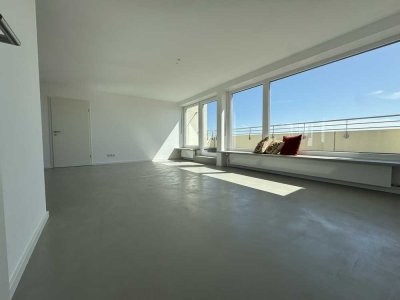 Exklusive Dachgeschosswohnung mit 2 Terrassen & Bergblick - Erstbezug nach Sanierung