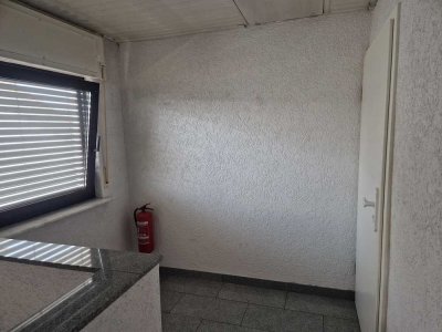 Schöne 2,5-Zimmer-DG-Wohnung in Griesheim