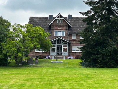 3,5 Zimmerwohnung im kernsaniertem Resthof