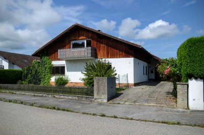 Schöne und gepflegte 3-Zimmer-Erdgeschosswohnung mit Terrasse und Garten in Jettenbach