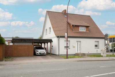 Viel Platz für die Familie: Gepflegtes Einfamilienhaus samt Garten in Bergen auf Rügen