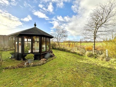 **Wunderschönes Einfamilienhaus im Grünen an der Nordsee**