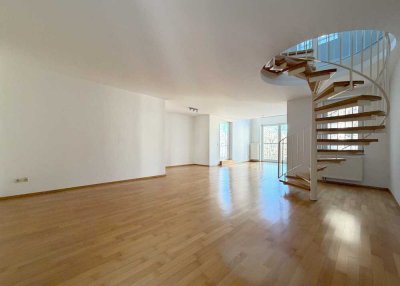 114 m² in Düsseldorf-Derendorf – 3 Balkone & sofort verfügbar!