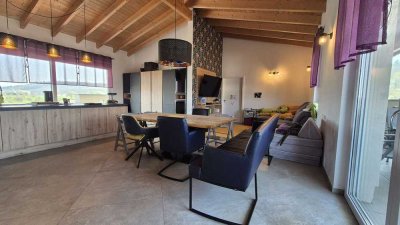 Traumhaftes Penthouse am Stadtrand – barrierefrei mit Panorama-Ausblick & Luxusausstattung