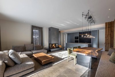 High Class Erdgeschosswohnung mit eigenem Schwimmteich