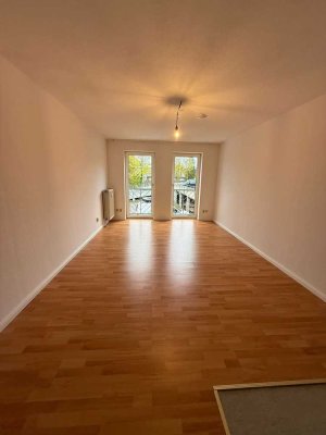 sonnige 1 Zimmer Wohnung nahe CAU in ruhiger Lage