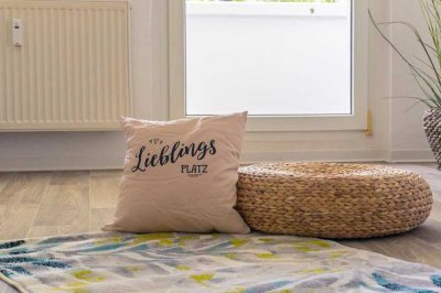 Kleine 2-Raum-Wohnung mit Balkon und Wohnküche