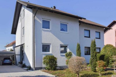 Einfamilienhaus mit 6 Zi., 2 Balkonen, Garten, Loggia, Garage und Carport in Bad Schönborn, Erbpacht