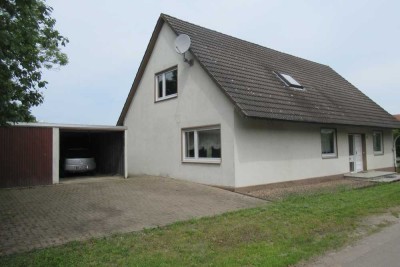 !! INFO !! Haus mit großem Grundstück in Bünde - Versteigerung am 22.10.2025