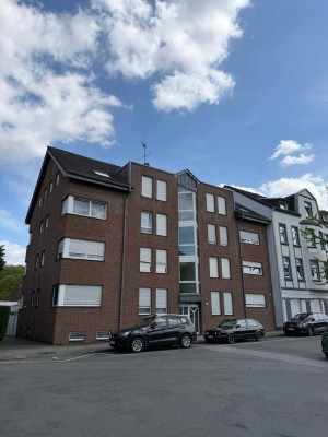attraktive Eigentumswohnung mit großzügigem Balkon & Garage