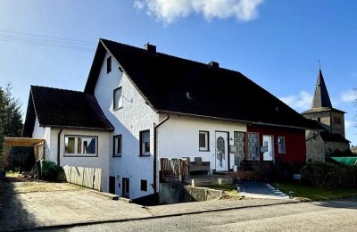 FAMILIENTAUGLICH! 
Doppelhaushälfte in ländlicher Idylle