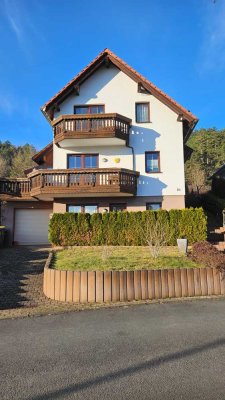 Großzügiges Einfamilienhaus mit Wintergarten, Terrasse & Balkon in Plaue