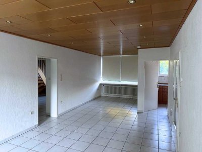 Ansprechende 6-Raum-Wohnung mit EBK und Balkon in Dortmund