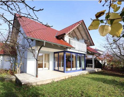 Sonnenverwöhntes Zuhause mit Garten – ideal für Paare und kleine Familien