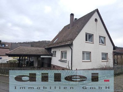 **Kämpfelbach-Bilfingen, gemütliches 1-2 FH mit großem Garten, Wintergarten, Garage und Carport**