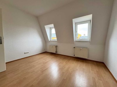 WG-Zimmer mit eigenem Bad in zentraler Lage von Gera