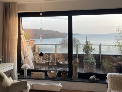 Traumhafte 4-Zi.-Maisonette-Whg mit 4 Balkonen mit Wasserblick zzgl. 2 Außen-Stellplätzen