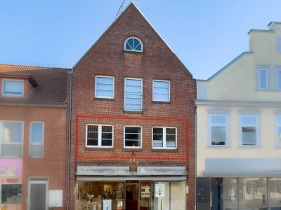 Ausgezeichnetes Renditeobjekt - vermietete Arztpraxis in Fußgängerzone von Bad Oldesloe