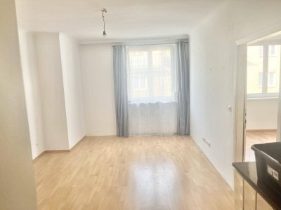 Helle 3 Zimmer Wohnung unmittelbar neben der U-Bahnstation Alser Straße