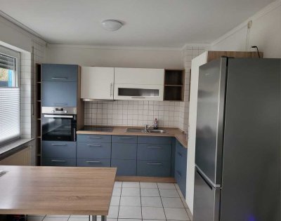 Zentrumsnahe 2-ZKB Wohnung mit Terrasse und Stellplatz