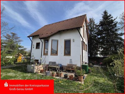 ***Einzugsbereites Einfamilienhaus in ruhiger Lage***