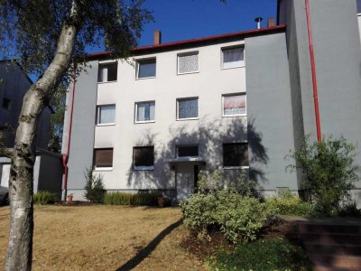 ***Schöne 2,5 Zimmer- Erdgeschoss WHG mit Balkon***