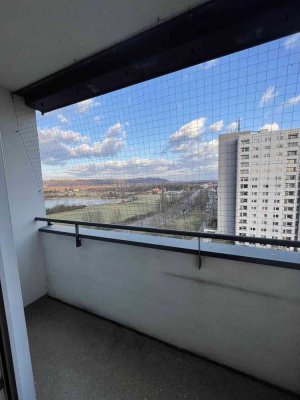 Große 3-Raumwohnung mit tollem Ausblick sucht neue Mieter*innen!