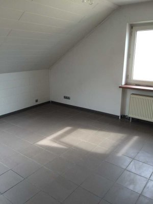 Schöne drei Zimmer Wohnung in Germersheim (Kreis), Westheim (Pfalz)