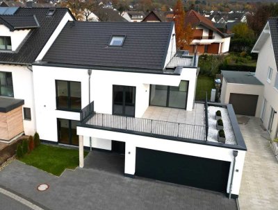 Leben mit Weitblick - Exklusiver Neubau mit großzügiger Dachterasse, Garten und Doppelgarage