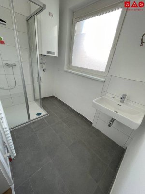 Licht durchflutete 3 Zimmerwohnung mit sonnigem Balkon!