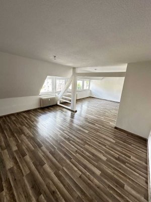 Charmante 4-Zimmer-Maisonette im Herzen von Meerbusch