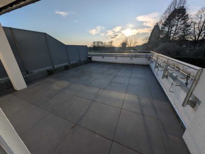 4-Zimmer-Wohnung mit Balkon und Stellplatz